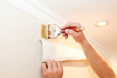 Pose de papier peint à Viterne — revêtements muraux et toiles de verre